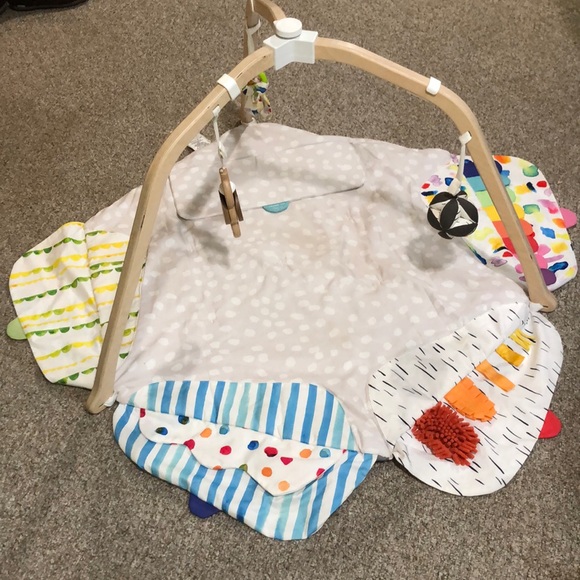 Other - Lovevery Play Gym